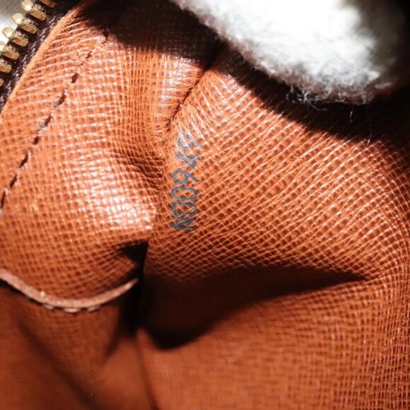 LOUIS VUITTON Monogram Blois Shoulder Bag M51221 LV Auth 130765 - Picture 11 of 16